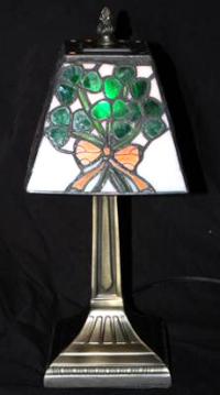 Irish Shamrock Nosegay Lamp
